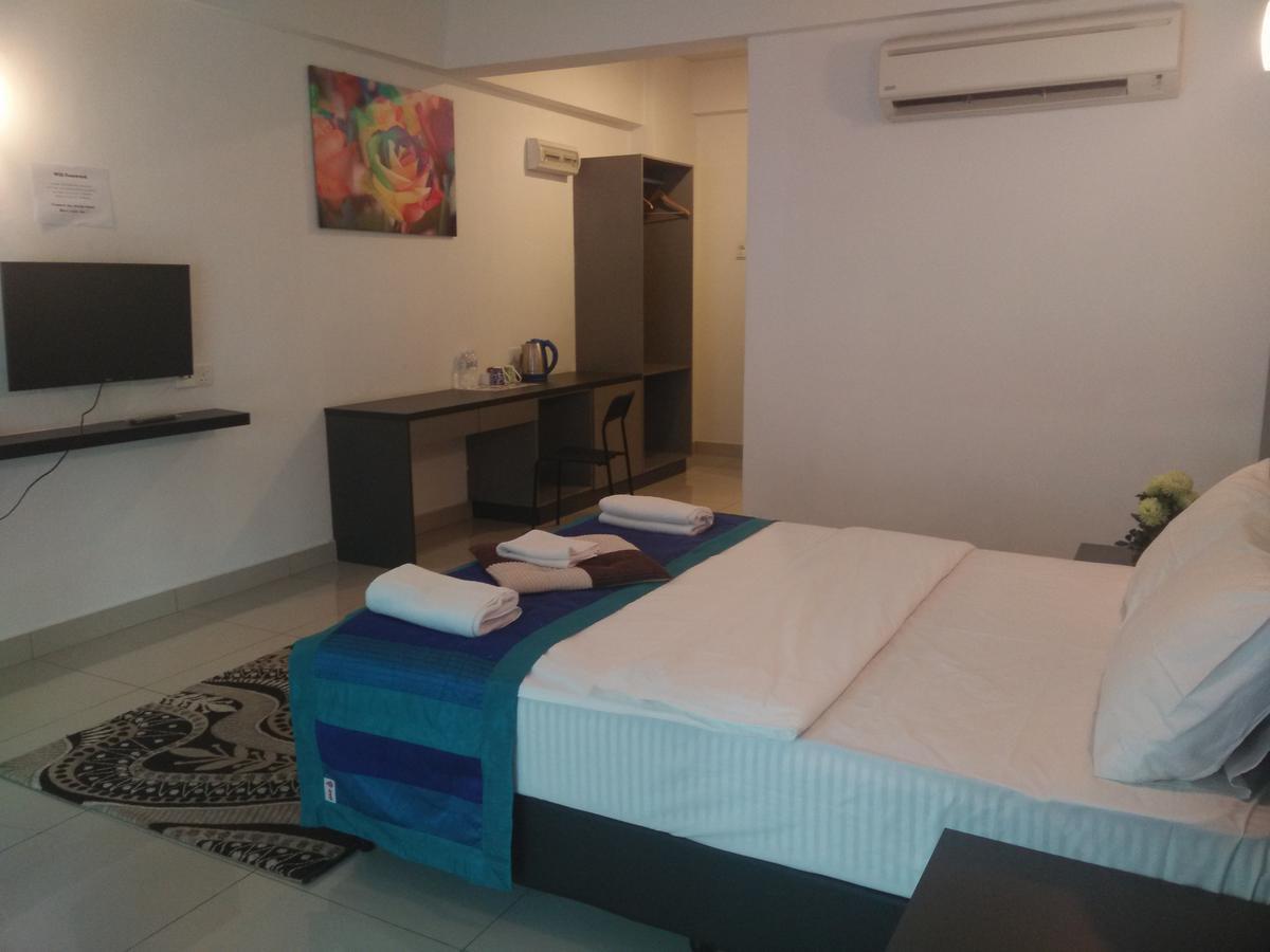 Aster Hotel Bukit Jalil Kuala Lumpur Bagian luar foto