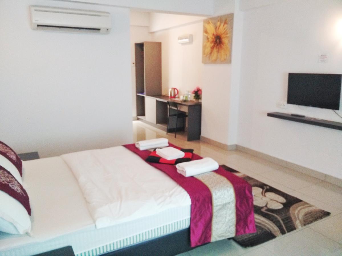 Aster Hotel Bukit Jalil Kuala Lumpur Bagian luar foto